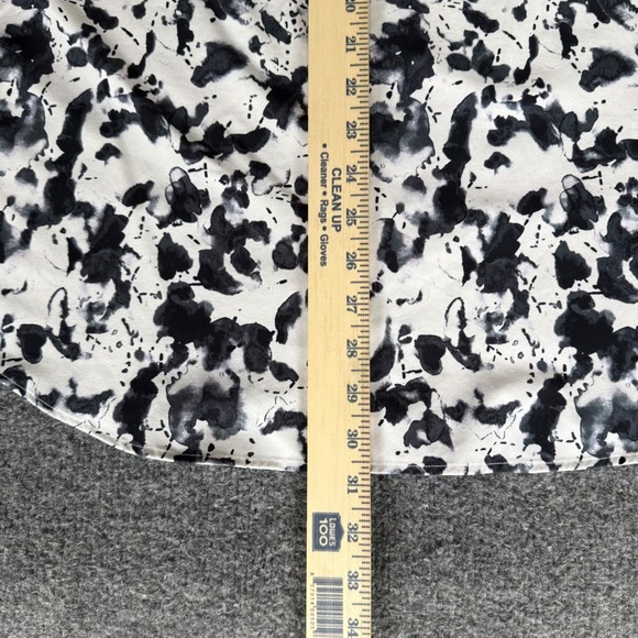 7 Diamonds Shirt Mens XL Geometric Short Sleeve Button Up 4 Way Stretch Casual - Picture 7 of 8